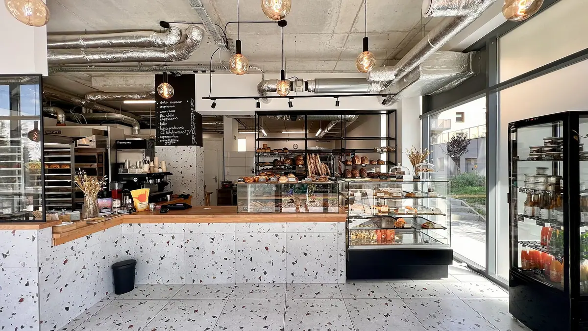 Clarks Pies – bakery in Ashton Gate, Bristol